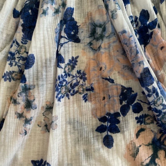 Free People white floral tunic top - Picture 3 of 8